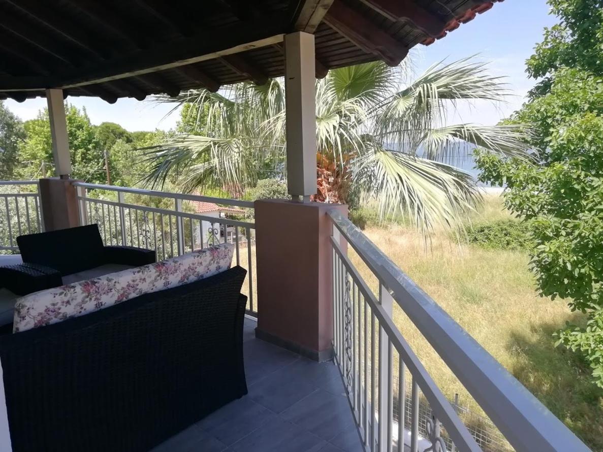 Villa Fotis View Paralia Skotinis Exterior photo